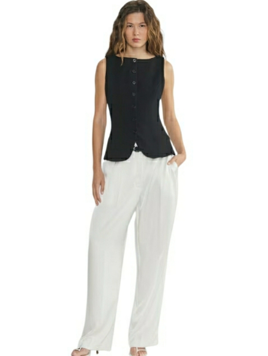 Aritzia Pants - NWT Aritzia The Effortless Pant Satin- 10